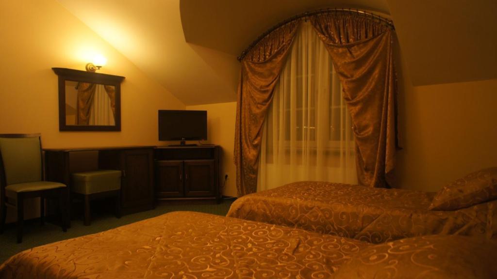 Zloty Dworek Motel Nieporet Room photo